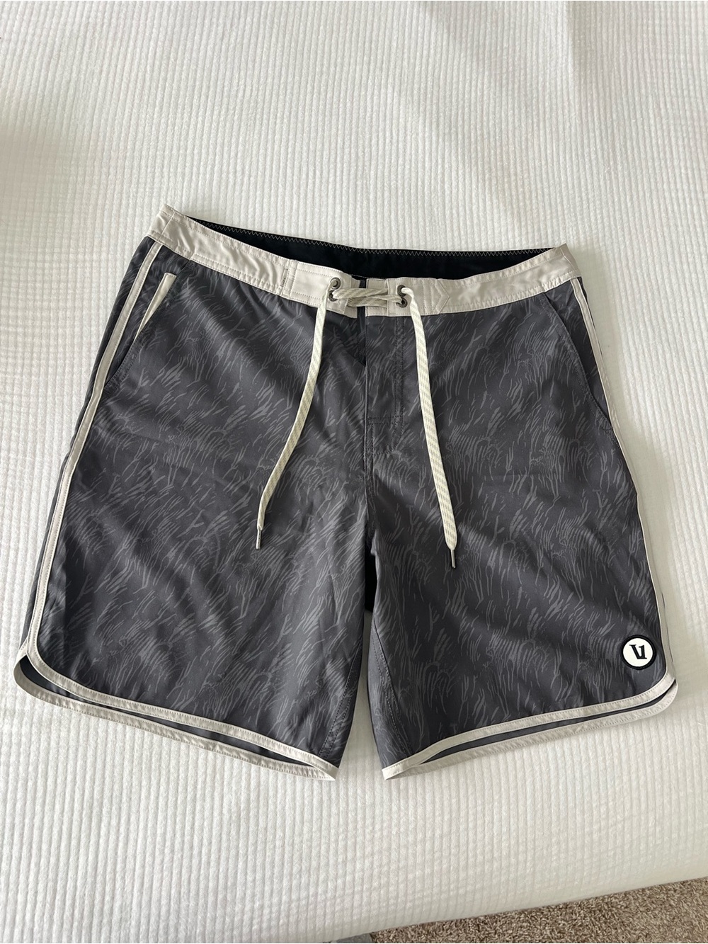 Vuori cruise size 32
